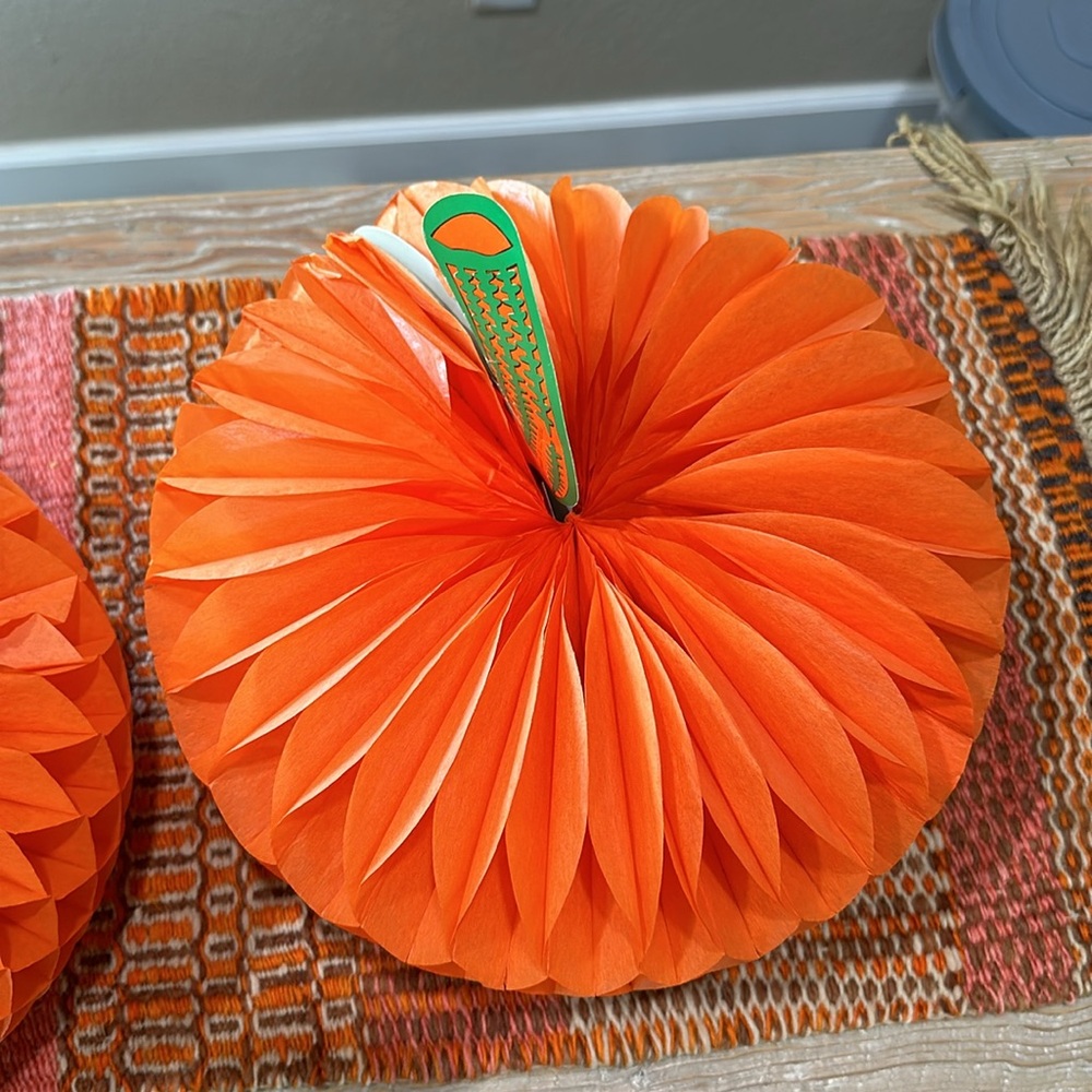 Vintage 2 Beistle Pumpkin Honeycombs